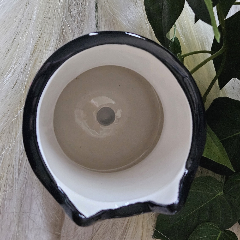 black cat art deco ceramic planter with pink and white accents stripes with cat - Picture 5 of 10
